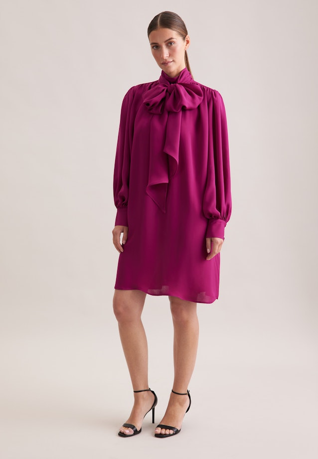 Kleid mit Stehkragen und angesetzter Schluppe in Rosa |  Seidensticker Onlineshop