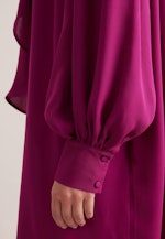 Kleid mit Stehkragen und angesetzter Schluppe in Rosa |  Seidensticker Onlineshop