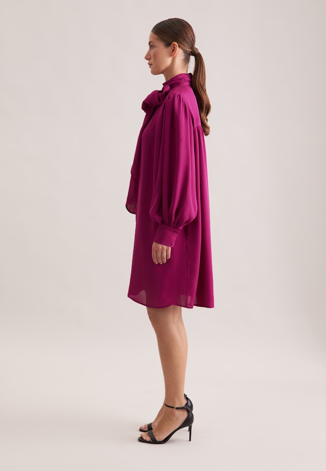 Kleid mit Stehkragen und angesetzter Schluppe in Rosa |  Seidensticker Onlineshop