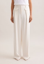 Fließende Bundfaltenhose High Waist in Weiß |  Seidensticker Onlineshop