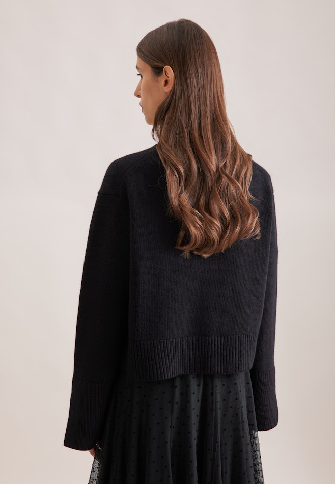 V- Cardigan mit Kaschmir in Schwarz | Seidensticker Onlineshop