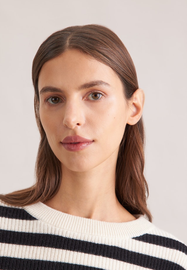 Rundhalspullover mit Kaschmir in Schwarz |  Seidensticker Onlineshop