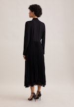 Kleid mit Spitzendetail und Plissee in Schwarz |  Seidensticker Onlineshop