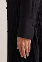 Kleid mit Spitzendetail und Plissee in Schwarz |  Seidensticker Onlineshop