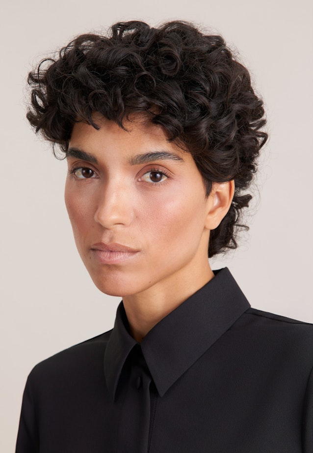 Fließende Hemdbluse aus Chiffon in Schwarz |  Seidensticker Onlineshop