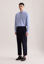 Regular Chemise d'affaires Rayures in Bleu Moyen |  Seidensticker Onlineshop