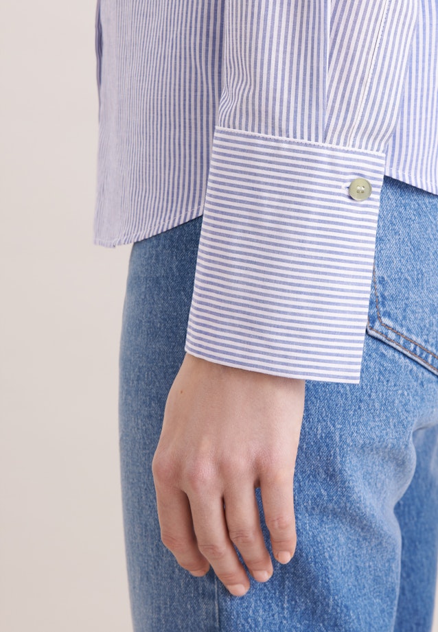 Stehkragenbluse mit hoher Manschette in Mittelblau |  Seidensticker Onlineshop