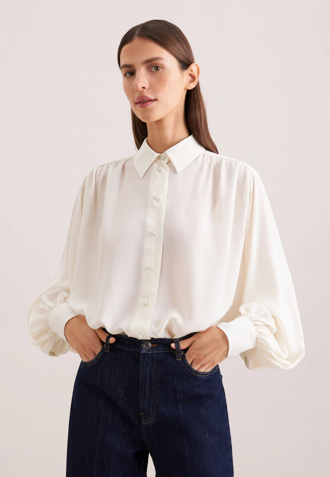Shirt blouse with volume sleeves in Weiß | Seidensticker online shop