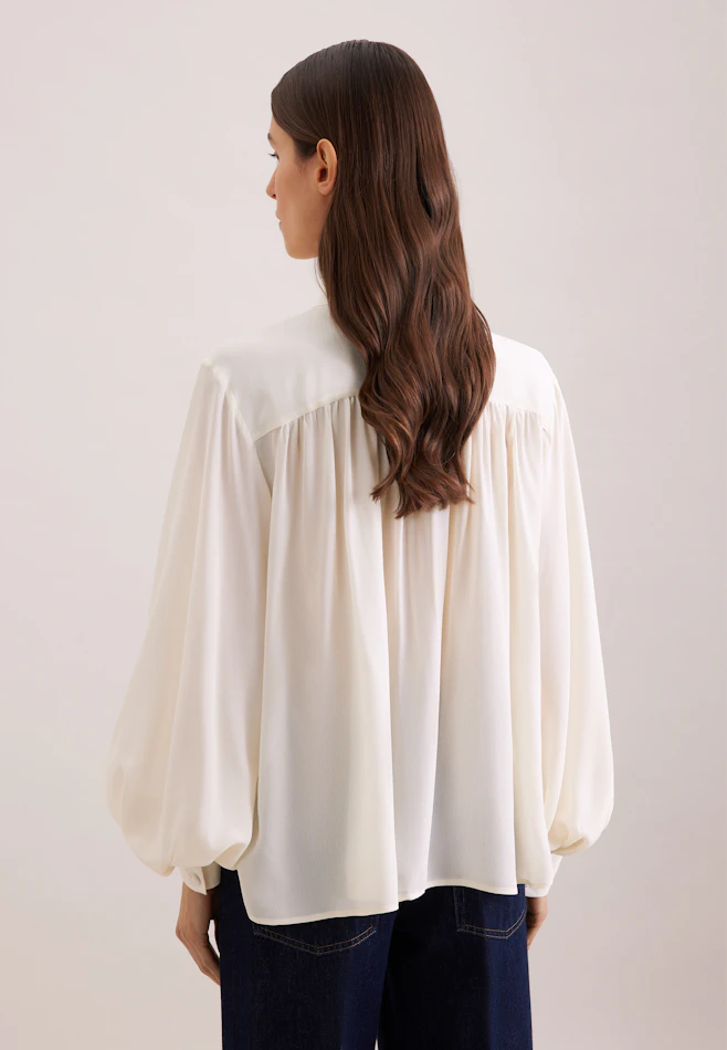 Shirt blouse with volume sleeves in Weiß | Seidensticker online shop