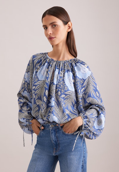 Satinierte Raglanbluse mit Schleifendetails in Mittelblau |  Seidensticker Onlineshop