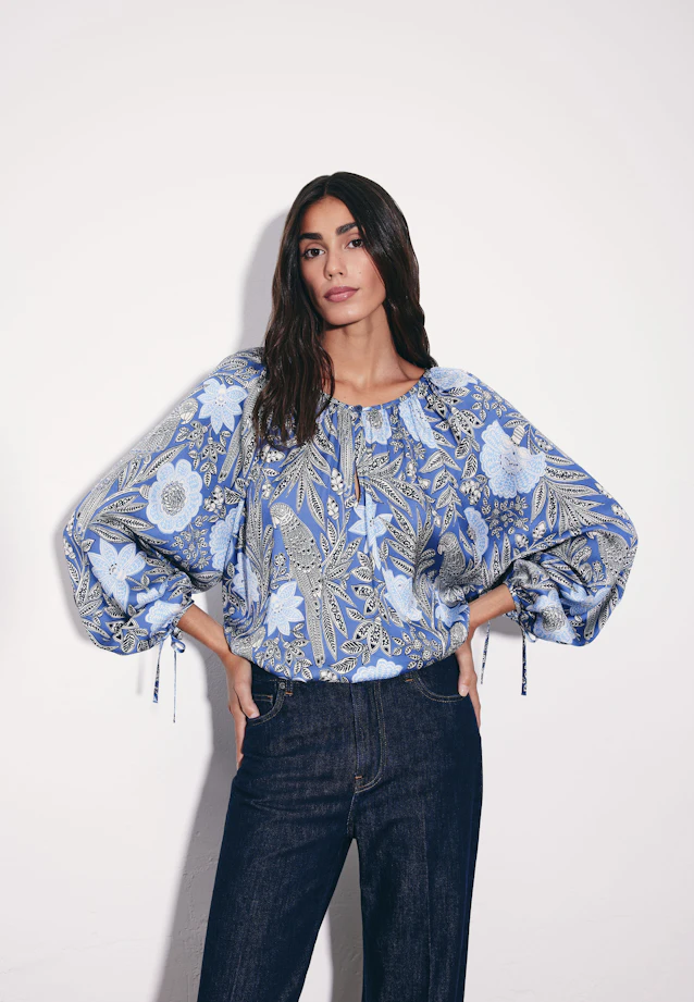 Satinierte Raglanbluse mit Schleifendetails in Mittelblau |  Seidensticker Onlineshop