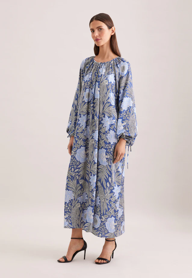 Satiniertes Raglankleid mit Schleifendetails und Taillengürtel in Mittelblau |  Seidensticker Onlineshop