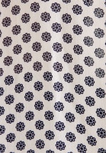 Gemusterte Hemdbluse mit abnehmbarer Schluppe in Weiß |  Seidensticker Onlineshop