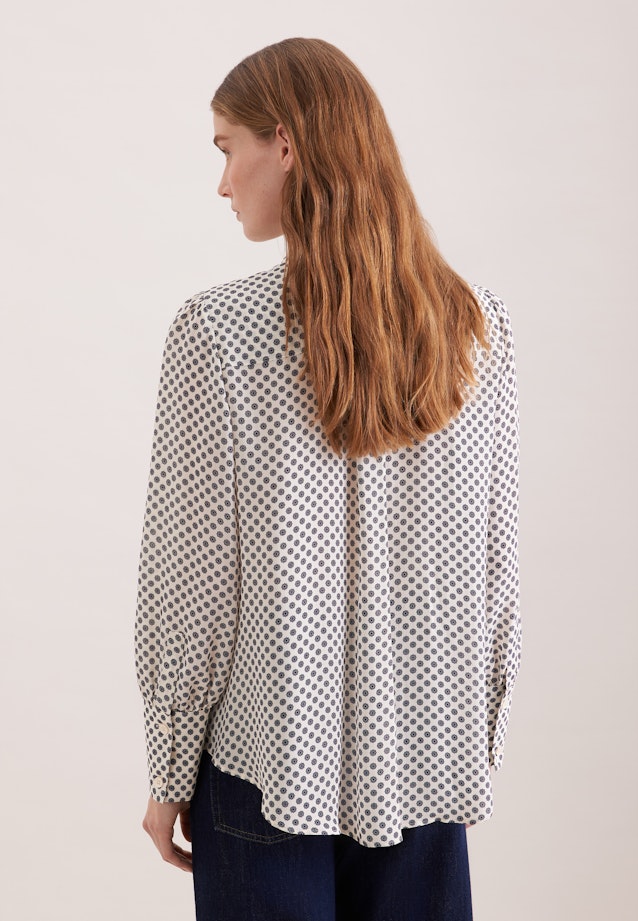 Gemusterte Hemdbluse mit abnehmbarer Schluppe in Weiß |  Seidensticker Onlineshop