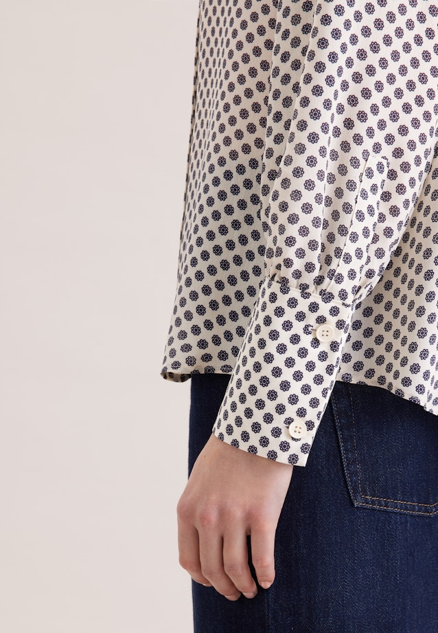 Gemusterte Hemdbluse mit abnehmbarer Schluppe in Weiß |  Seidensticker Onlineshop
