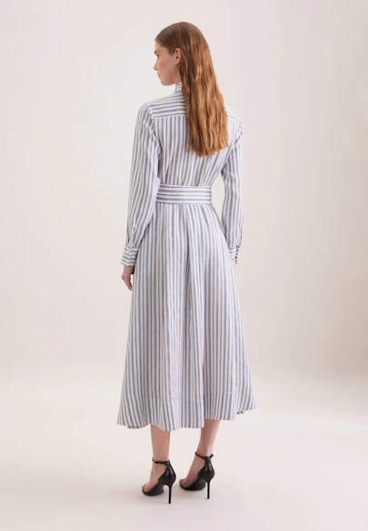 Weit schwingendes Hemdblusenkleid mit Bindgürtel aus Leinen Mix, slim in Mittelblau |  Seidensticker Onlineshop