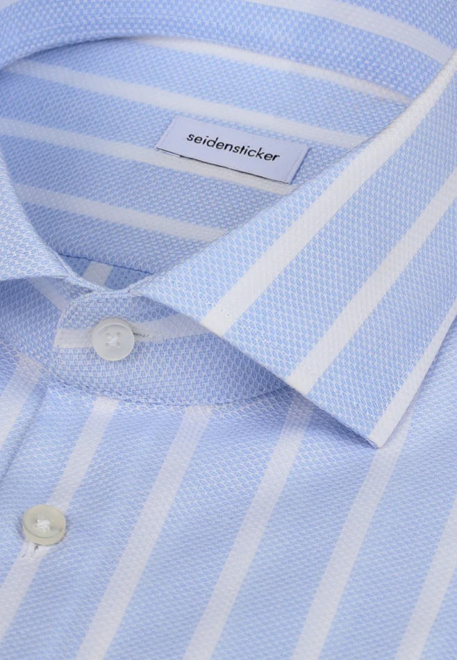 Shaped Chemise d'affaires Rayures dans Bleu Moyen | Boutique en ligne Seidensticker