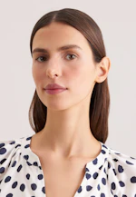 Satinierte Bluse mit Volumenärmeln in Weiß |  Seidensticker Onlineshop