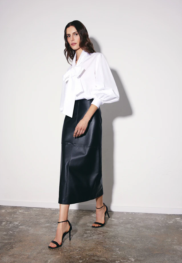 Rock aus 100% Leder mit Teilungsnähten in Schwarz |  Seidensticker Onlineshop