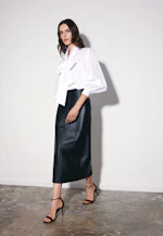 Rock aus 100% Leder mit Teilungsnähten in Schwarz |  Seidensticker Onlineshop