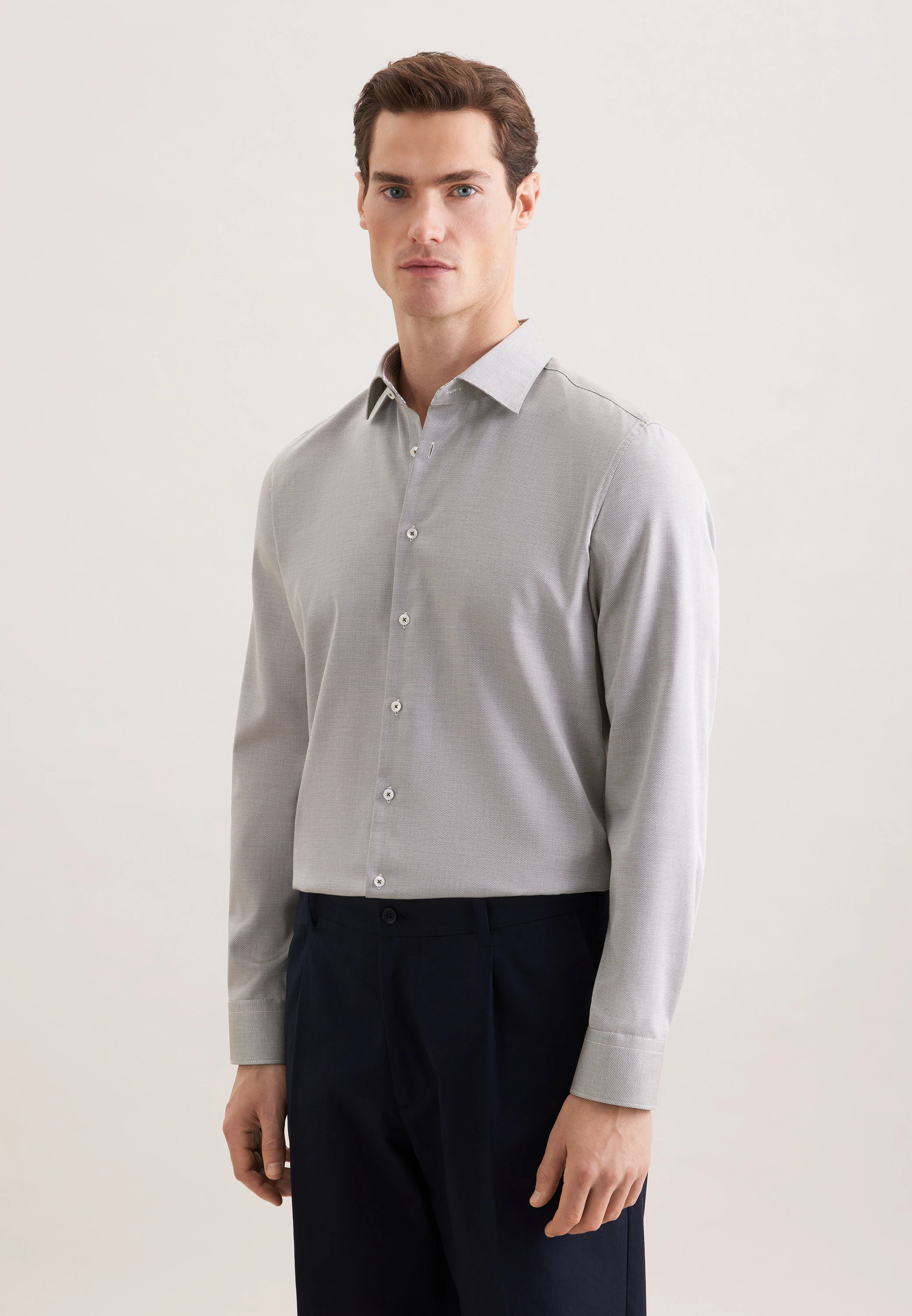 Slim Business Hemd Uni Grün 42