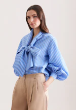 Schalkragenbluse mit Volumenärmel aus Viskose Mix in Mittelblau |  Seidensticker Onlineshop