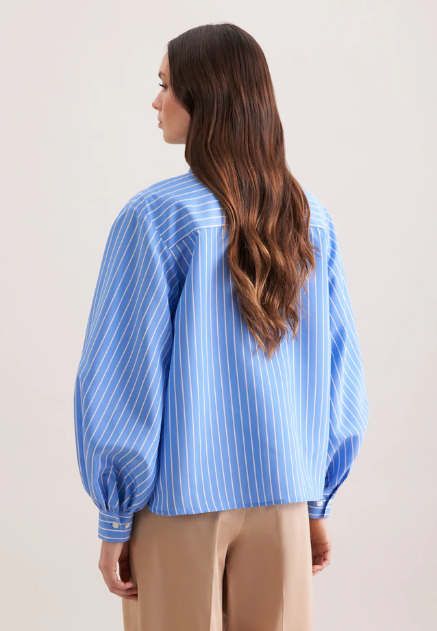 Schalkragenbluse mit Volumenärmel aus Viskose Mix in Mittelblau |  Seidensticker Onlineshop