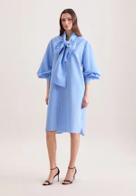 Shawl collar dress with volume sleeves made of viscose mix in Mittelblau |  Seidensticker Onlineshop