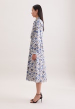 Satiniertes Kleid mit Rüschendetails und Bindeband in Weiß |  Seidensticker Onlineshop