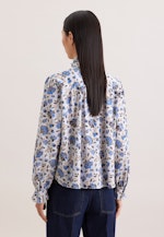 Satinierte Bluse mit Rüschendetails und Bindeband in Weiß |  Seidensticker Onlineshop