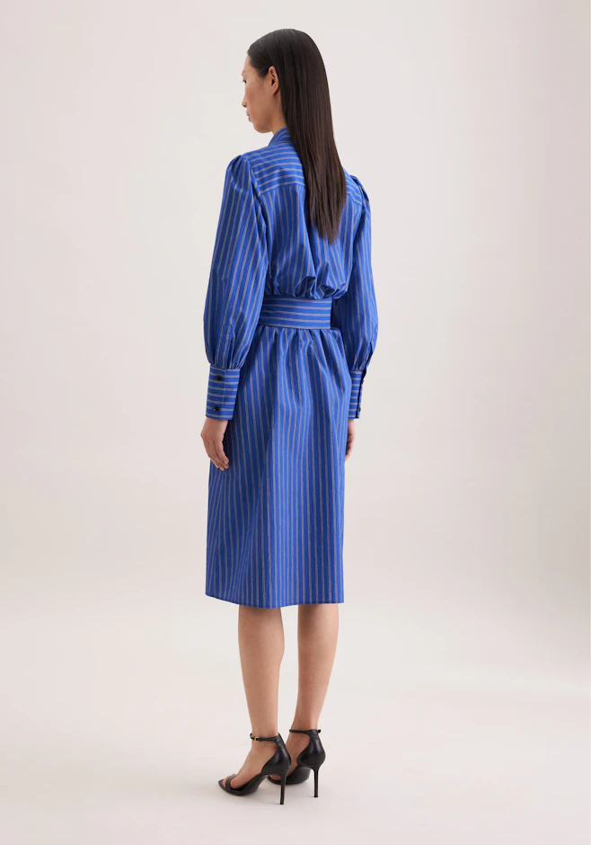 Hemdblusenkleid mit Gürtel in Mittelblau | Seidensticker Onlineshop