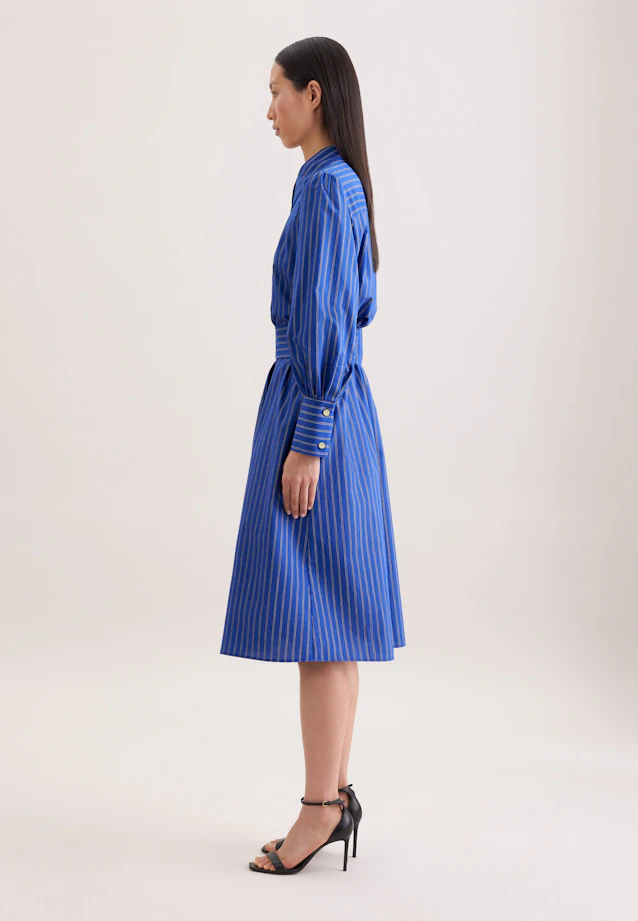 Hemdblusenkleid mit Gürtel in Mittelblau |  Seidensticker Onlineshop