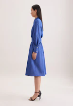 Hemdblusenkleid mit Gürtel in Mittelblau |  Seidensticker Onlineshop