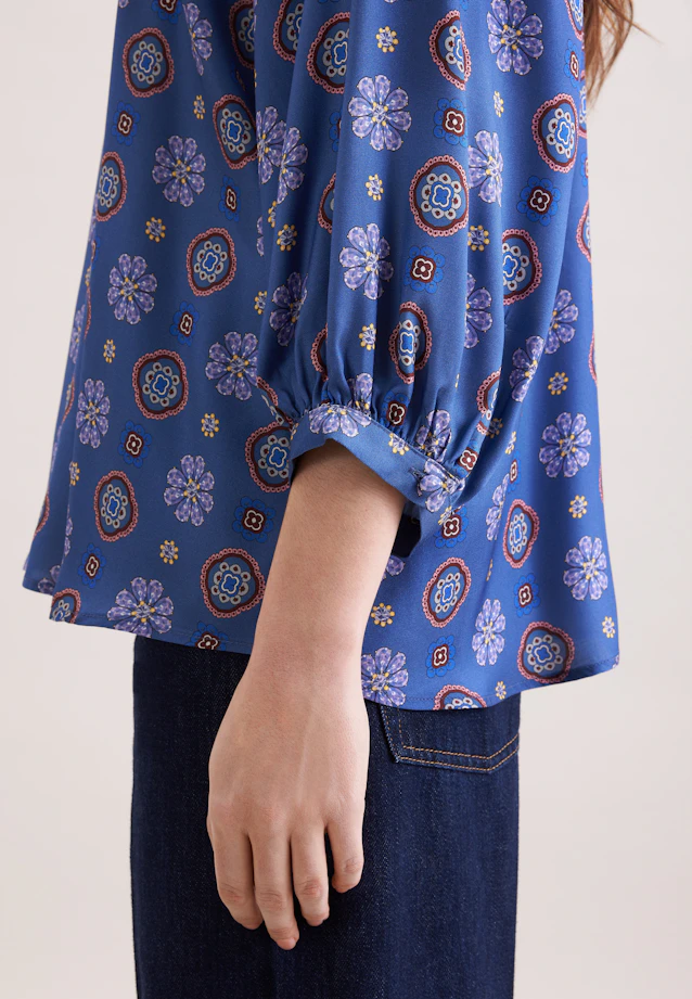 Satinierte Tunikabluse mit Volumenärmeln in Mittelblau |  Seidensticker Onlineshop