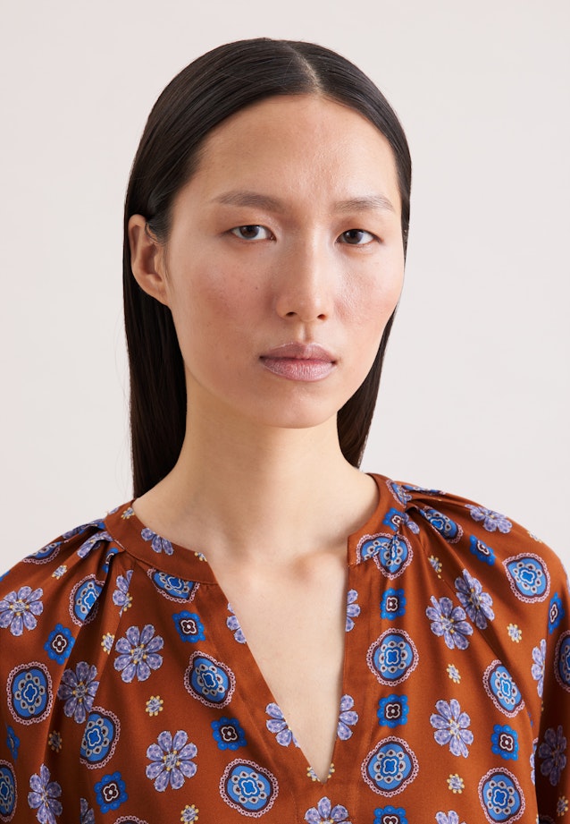 Satinierte Tunikabluse mit Volumenärmeln in Orange |  Seidensticker Onlineshop