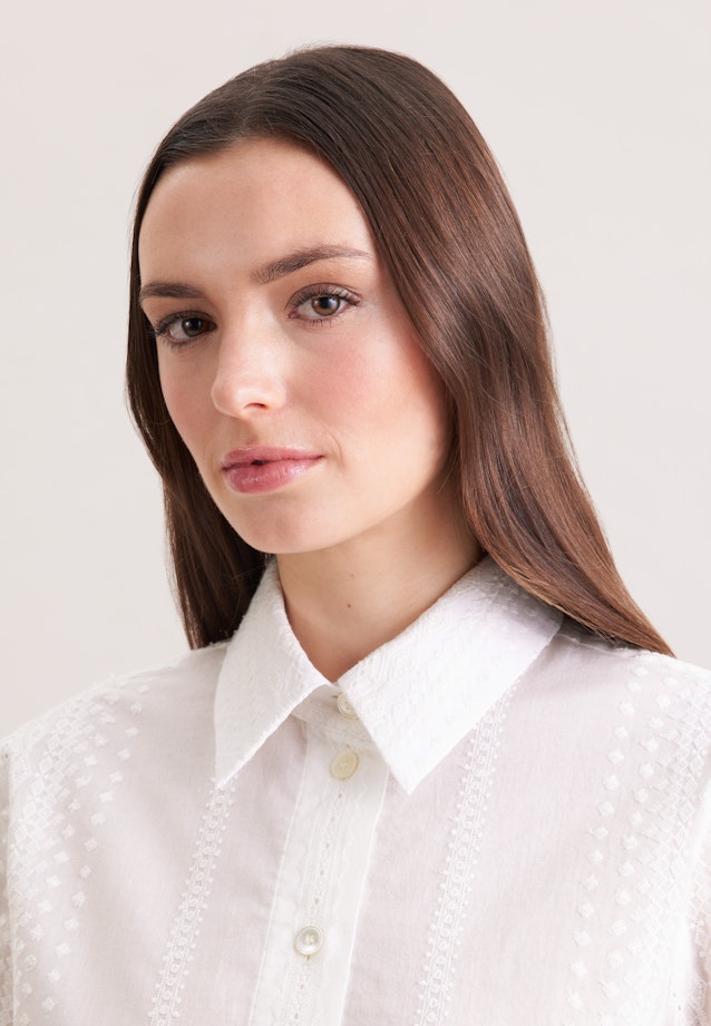 Stickerei Hemdbluse mit tiefer Passe in Weiß |  Seidensticker Onlineshop