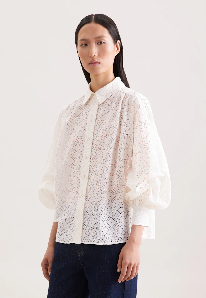 Lace shirt blouse with volume sleeves in cotton mix in Weiß | Seidensticker online shop