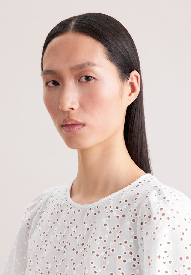 Stickerei Shirt mit Glockenärmeln in Weiß |  Seidensticker Onlineshop