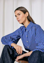 Shirt blouse with volume sleeves in Mittelblau |  Seidensticker Onlineshop