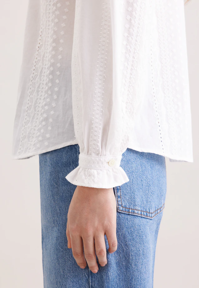 Stickerei Hemdbluse mit Rüschendetails in Weiß |  Seidensticker Onlineshop