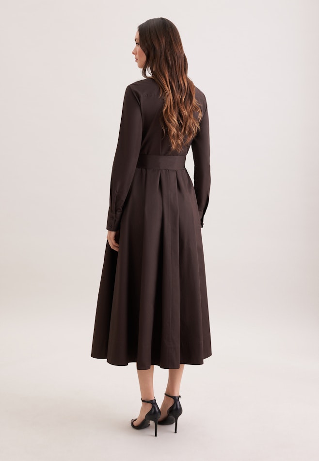 Weit schwingendes Hemdblusenkleid aus Baumwoll Twill, slim in Braun | Seidensticker Onlineshop