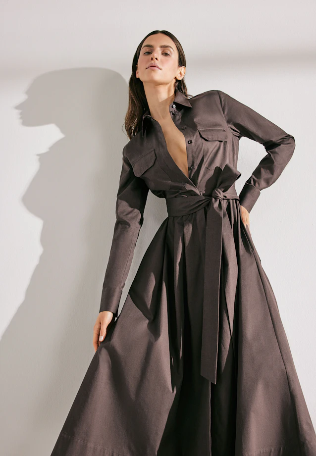 Wide swinging shirt dress made of cotton twill, slim in Braun |  Seidensticker Onlineshop