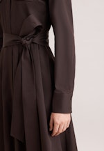 Weit schwingendes Hemdblusenkleid aus Baumwoll Twill, slim in Marron |  Seidensticker Onlineshop