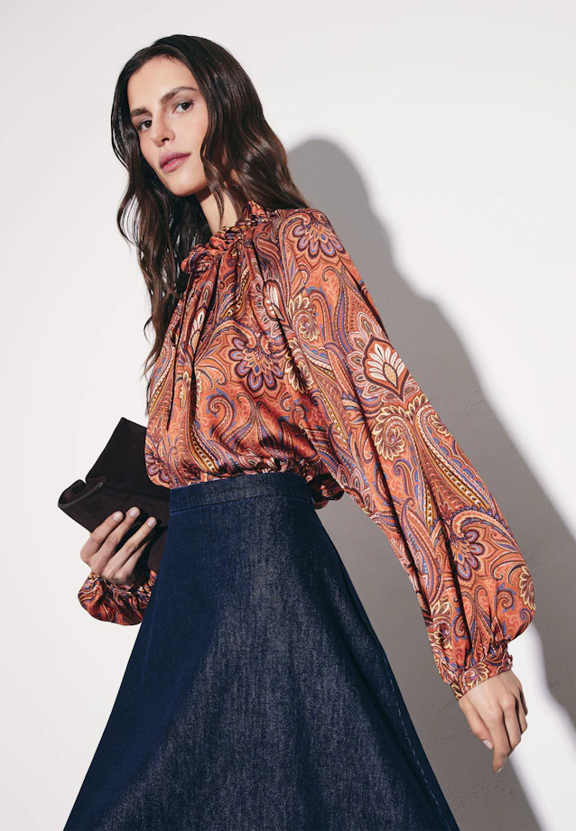 Satinierte Rüschenbluse mit Bindeband in Orange |  Seidensticker Onlineshop