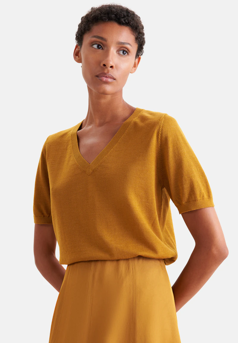 Pull fin en tricot à col en V en laine et soie