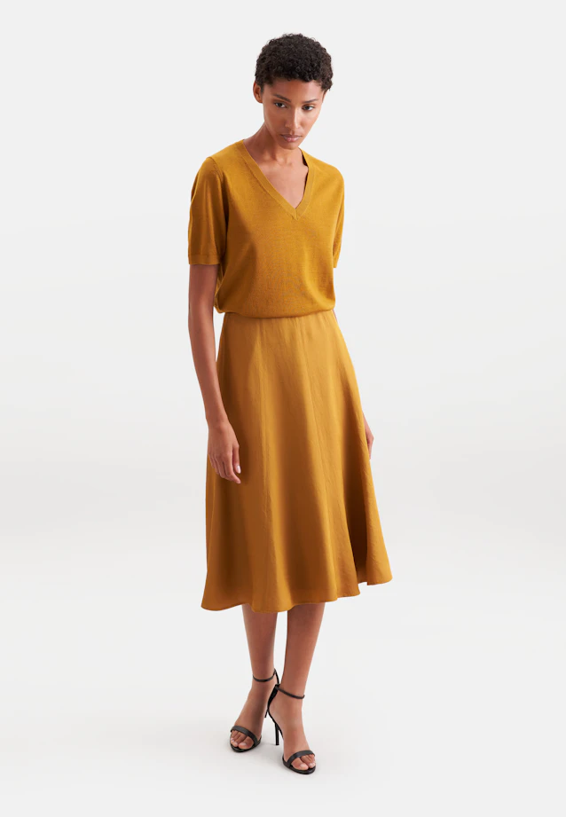Pull fin en tricot à col en V en laine et soie in Jaune |  Seidensticker Onlineshop