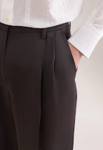 Satinierte Bundfaltenhose aus Leinen Mix in Braun |  Seidensticker Onlineshop