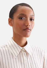 Satin shirt blouse with high sleeve slits in Weiß |  Seidensticker Onlineshop