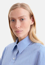 Flowing shirt blouse in viscose mix in Mittelblau |  Seidensticker Onlineshop