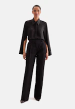 Hemdbluse mit hohen Ärmelschlitzen aus Satin in Schwarz |  Seidensticker Onlineshop